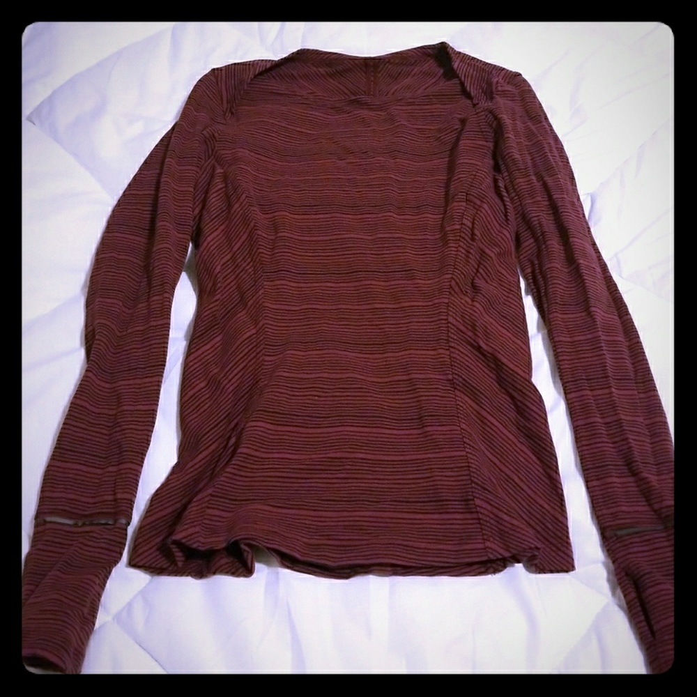 Lululemon swiftly tech top